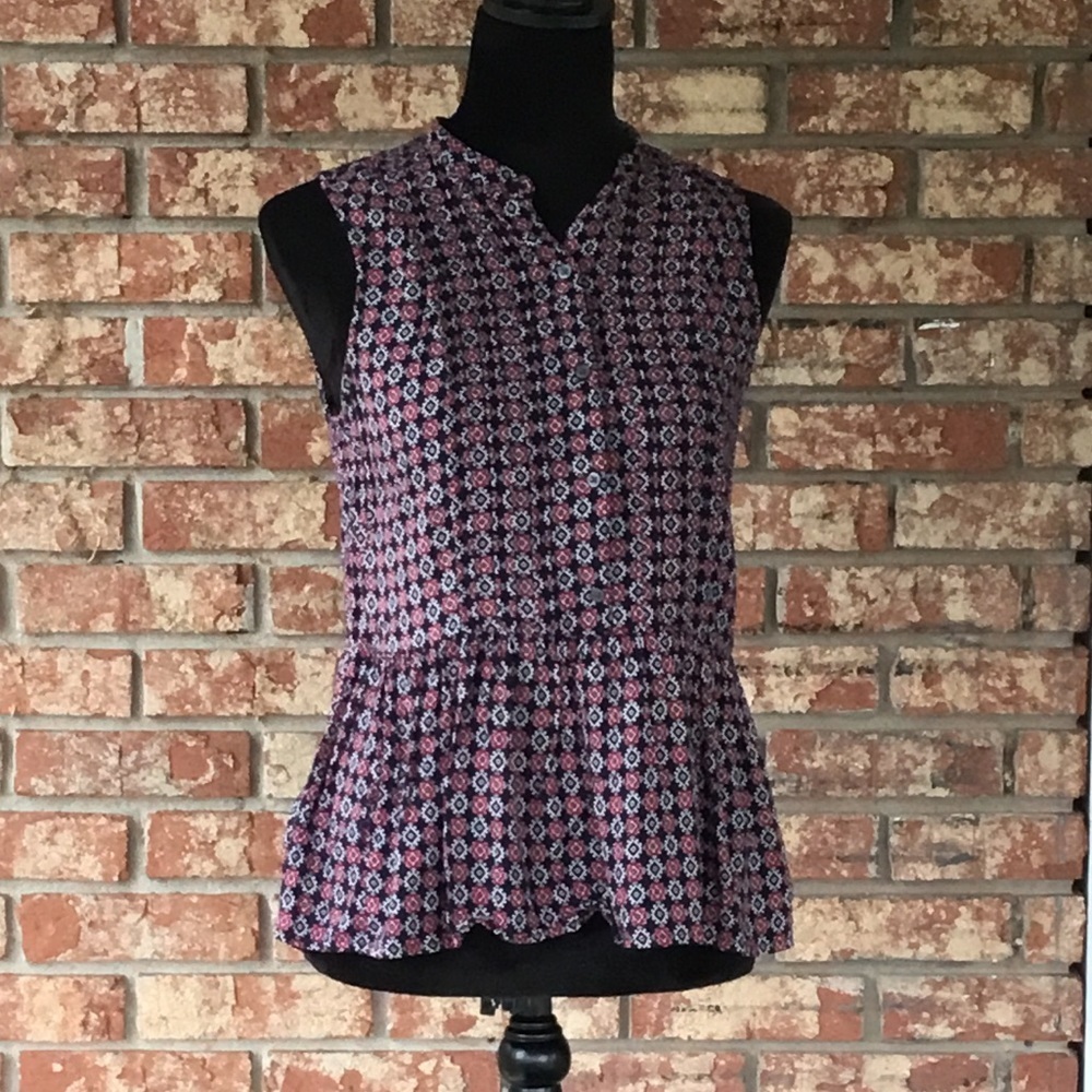 GAP Sleeveless Pullover Top - Picture 1 of 6